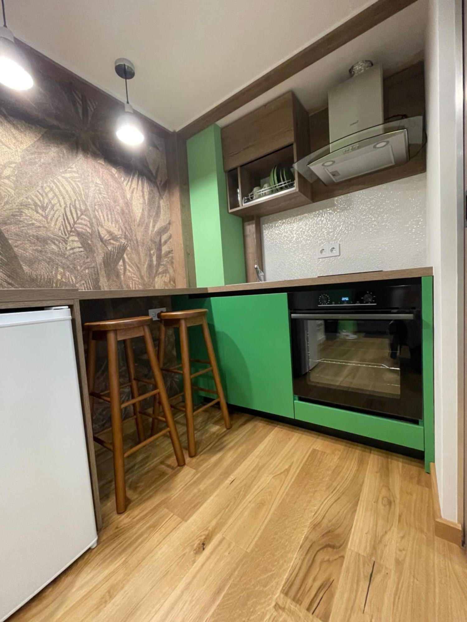 Central Apartment With 2 Bedrooms And 2 Bathrooms Oradea Exterior foto
